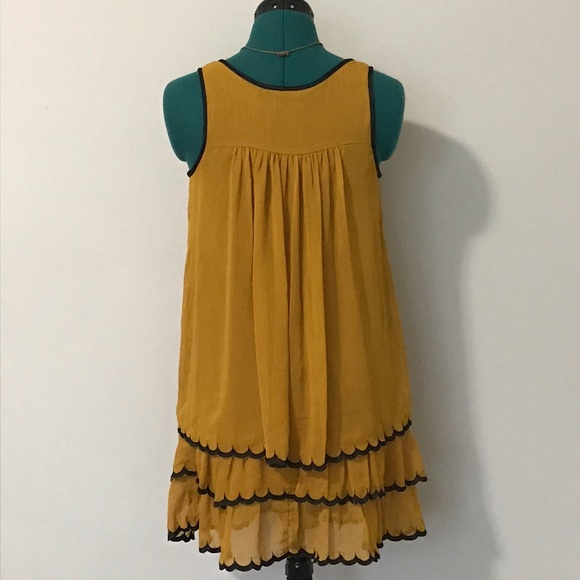 Flapper Style Gold H&M Dress w/ Black Trim Size: 4 - Picture 3 of 9